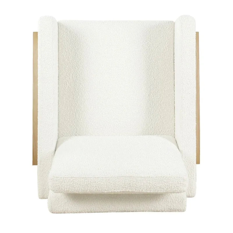 Sedia accento moderna con struttura in legno, tessuto bouclé crema e sedile a molle sinuose