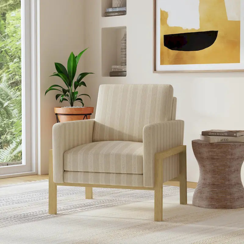 Sedia accento moderna con struttura in legno, tessuto bouclé crema e sedile a molle sinuose