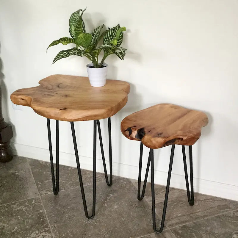 Tavolino da caffè in legno massello Live Edge con piano a lastra naturale