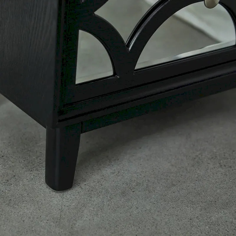 Comodino Moderno con Frontale a Specchio, Venatura del Legno Nera e Gambe in Legno Massello