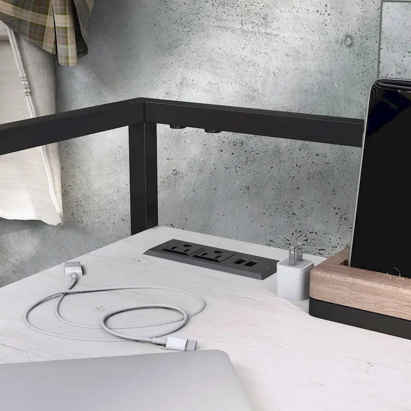 Scrivania Industriale in Acciaio da 49 Pollici con Porte USB per l'Ufficio Domestico