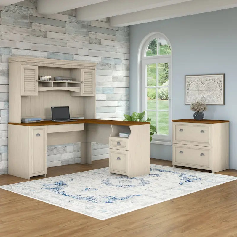 Scrivania a L per ufficio domestico con credenza e schedario