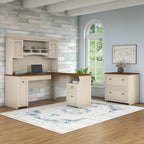 Scrivania a L per ufficio domestico con credenza e schedario