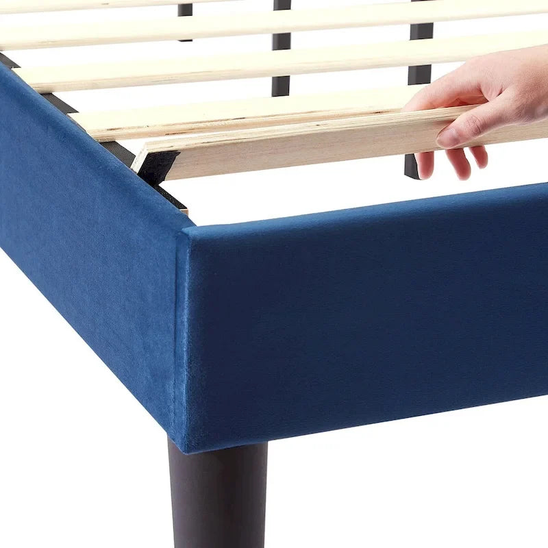 Struttura letto imbottita con testiera camelback con borchie, singolo/una piazza e mezza/matrimoniale, blu