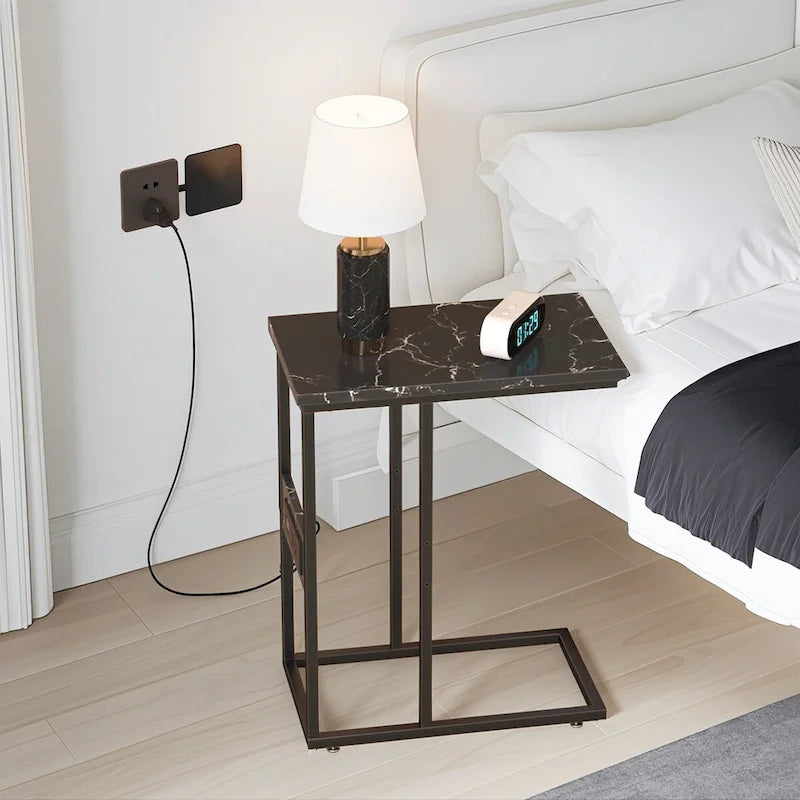 Tavolino Laterale a C con Porte USB e Prese di Corrente per Piccoli Spazi